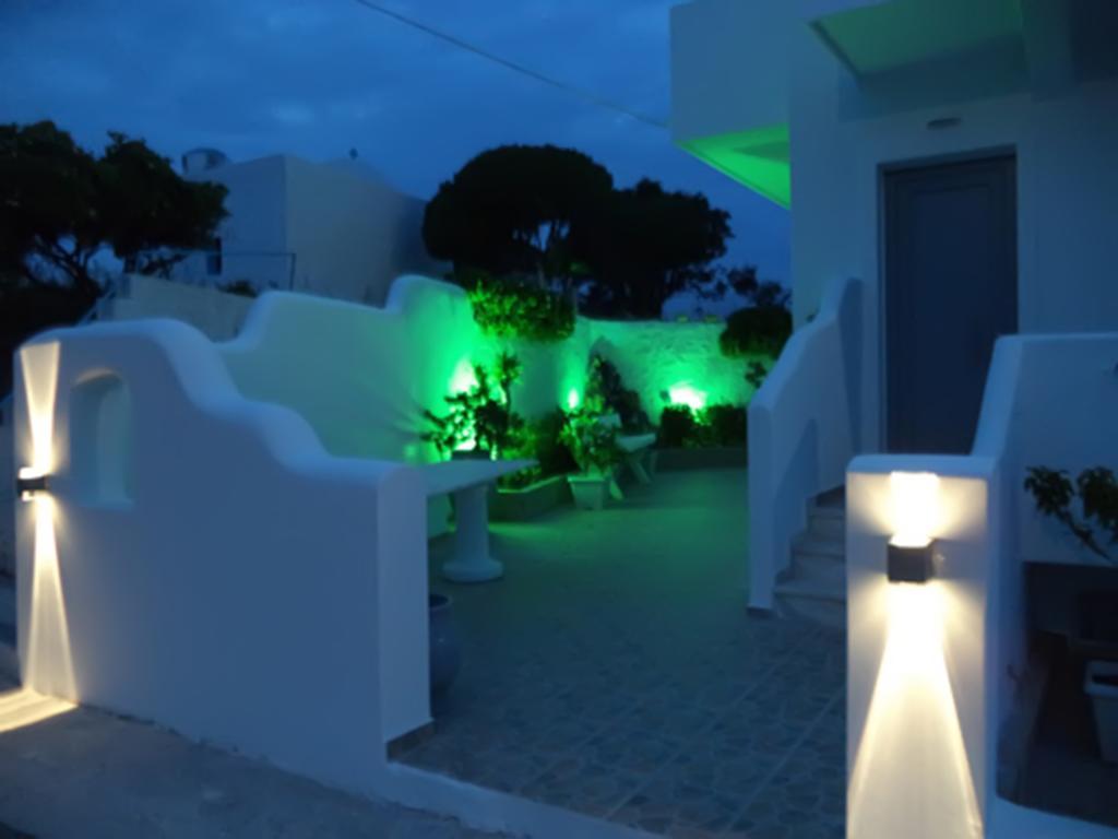 Venus De Milo Apartment Adamantas  ภายนอก รูปภาพ