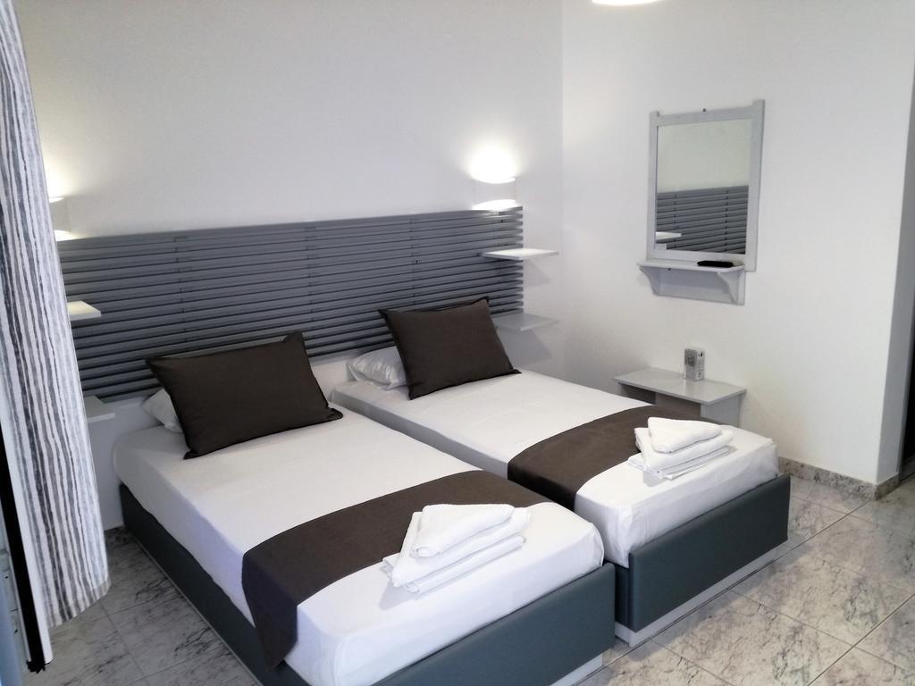 Venus De Milo Apartment Adamantas  ภายนอก รูปภาพ