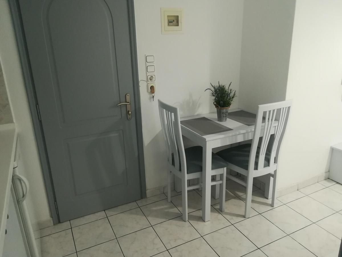 Venus De Milo Apartment Adamantas  ภายนอก รูปภาพ