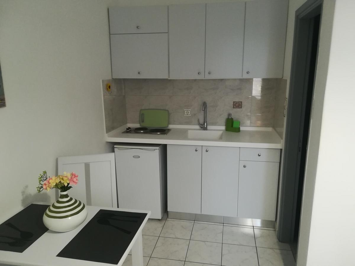 Venus De Milo Apartment Adamantas  ภายนอก รูปภาพ