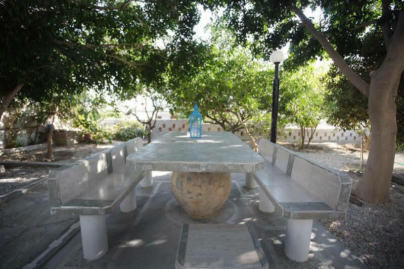 Venus De Milo Apartment Adamantas  ภายนอก รูปภาพ